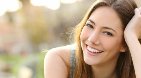 Effective and commonly used teeth whitening solutions